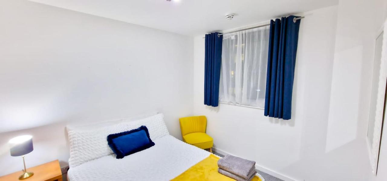 Lovely 2-bedroom Apartment, Free Parking * Manchester